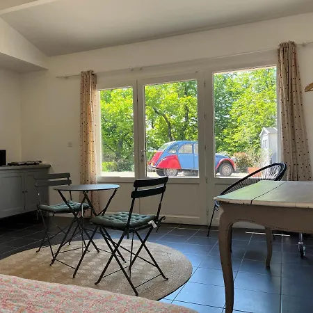 Meublee Lyon Ouest Πανσιόν Écully